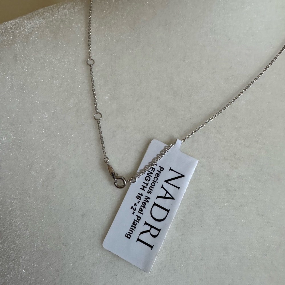 Nadri MODERN LOVE HEART NECKLACE - Picture 5 of 5